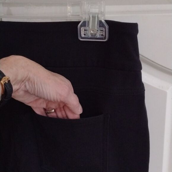 Ruby Rd. Black Stretch Dress ankle Pants women's Size 10 - Picture 2 of 8